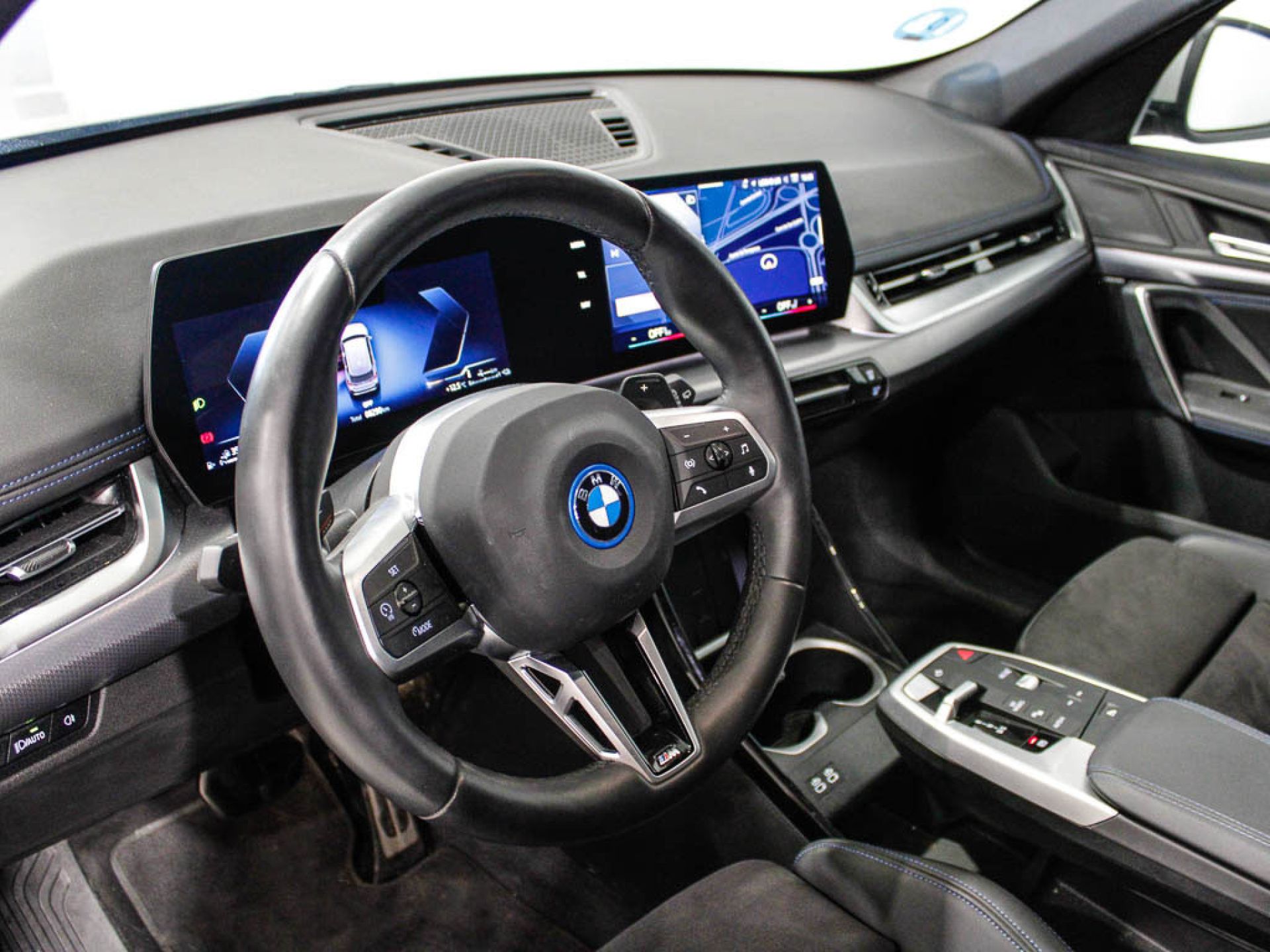 BMW X1 - 11