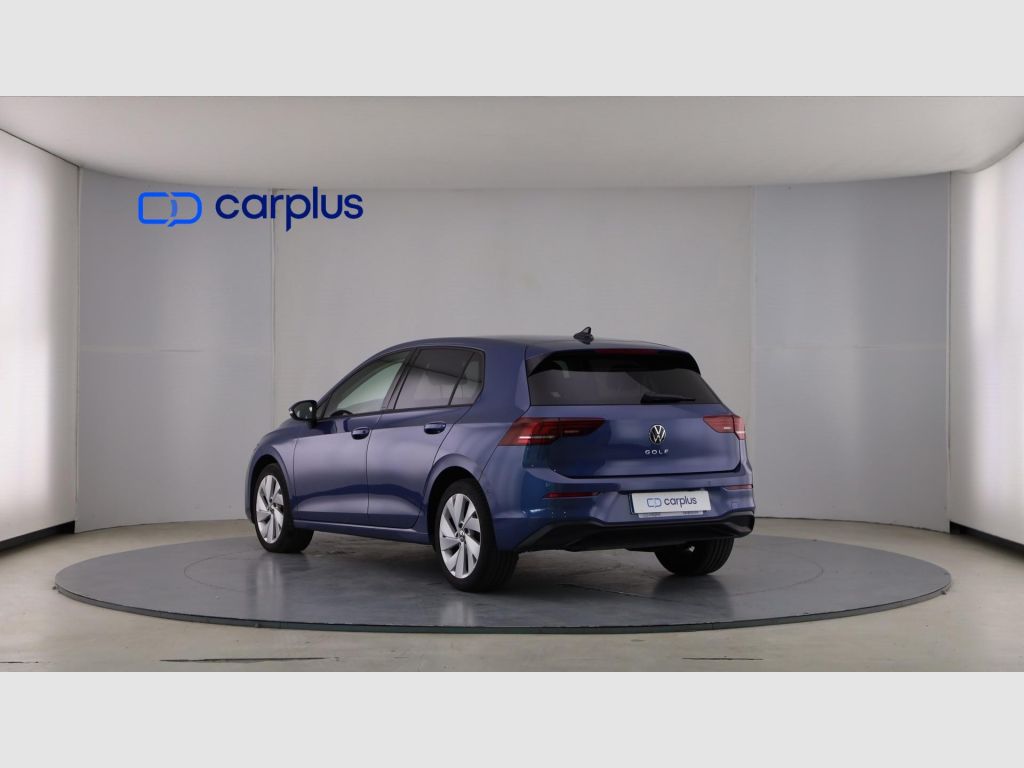 Volkswagen Golf - 5