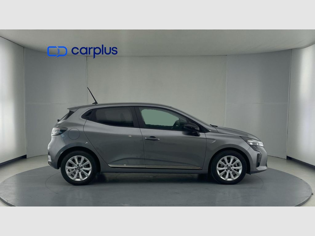 Renault Clio - 8
