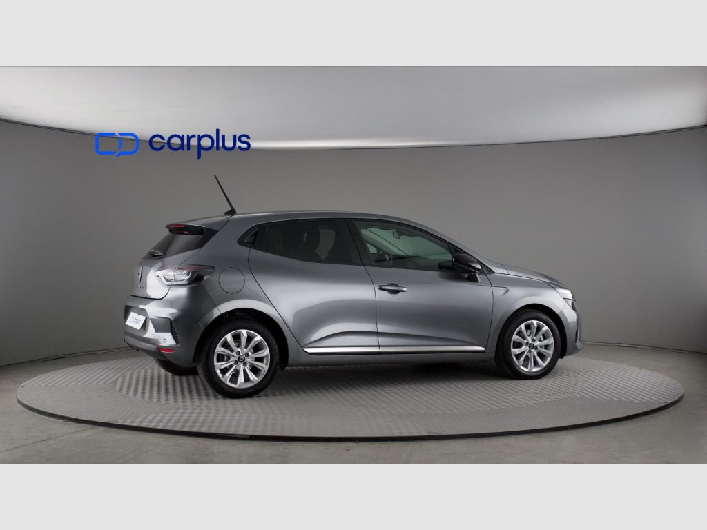 Renault Clio - 7