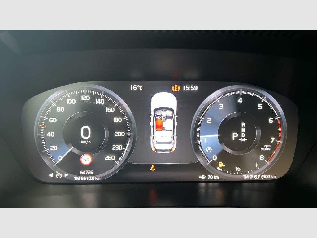 Volvo XC40 - 10