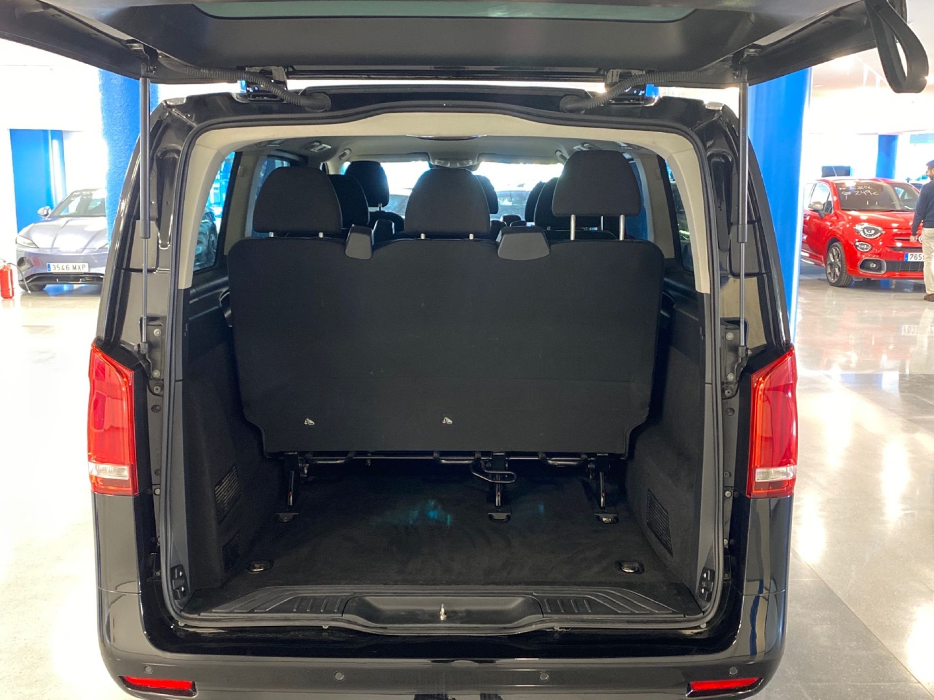 Mercedes-Benz Vito - 12