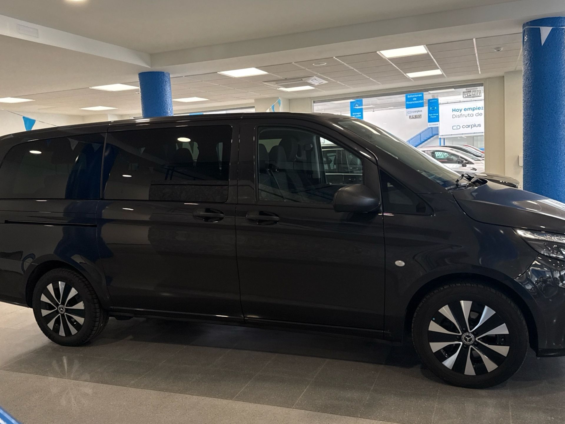 Mercedes-Benz Vito - 2