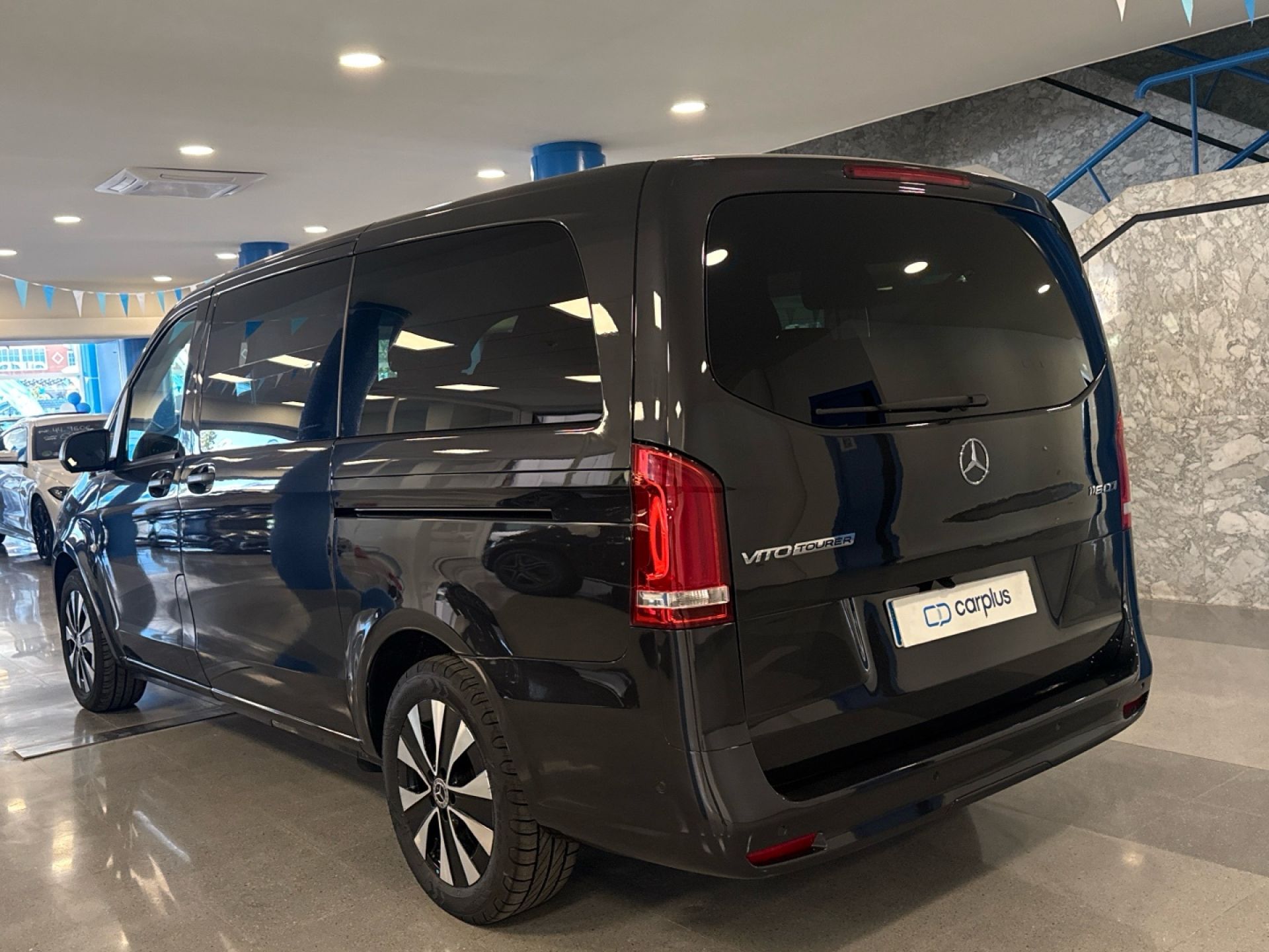 Mercedes-Benz Vito - 10