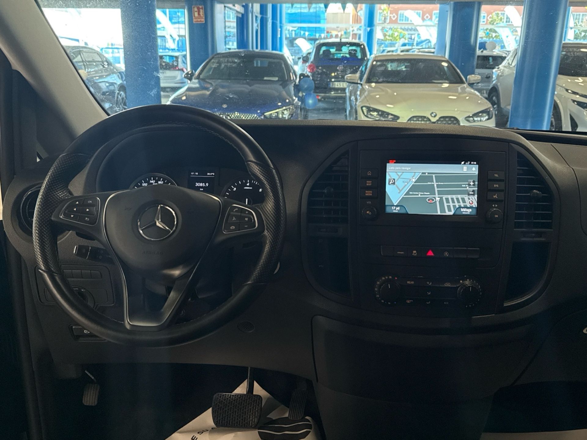 Mercedes-Benz Vito - 10