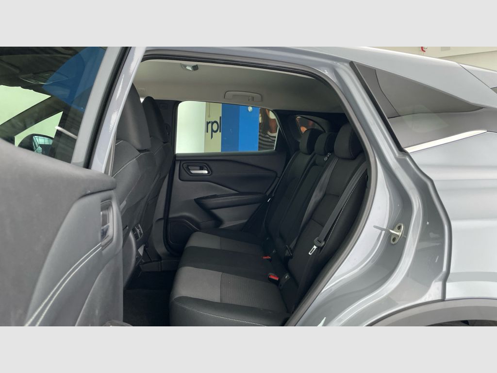 Nissan Qashqai - 12