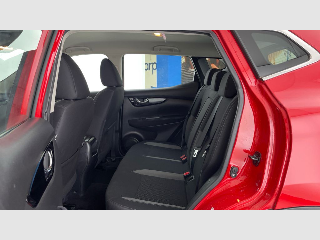 Nissan Qashqai - 11