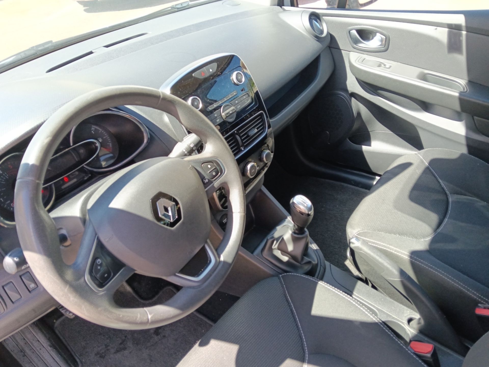 Renault Clio - 12