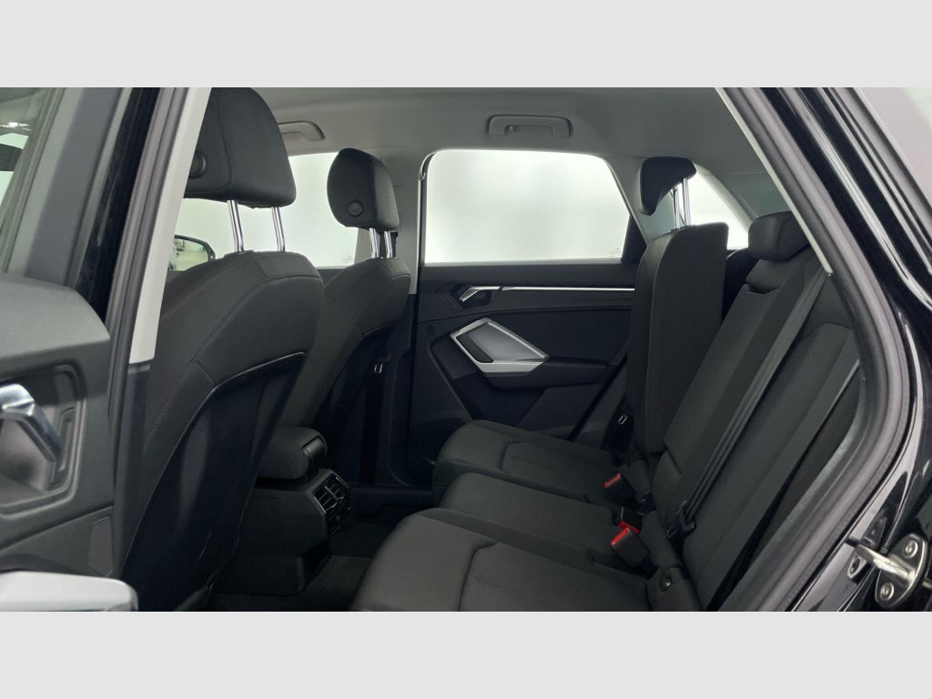 Audi Q3 - 12