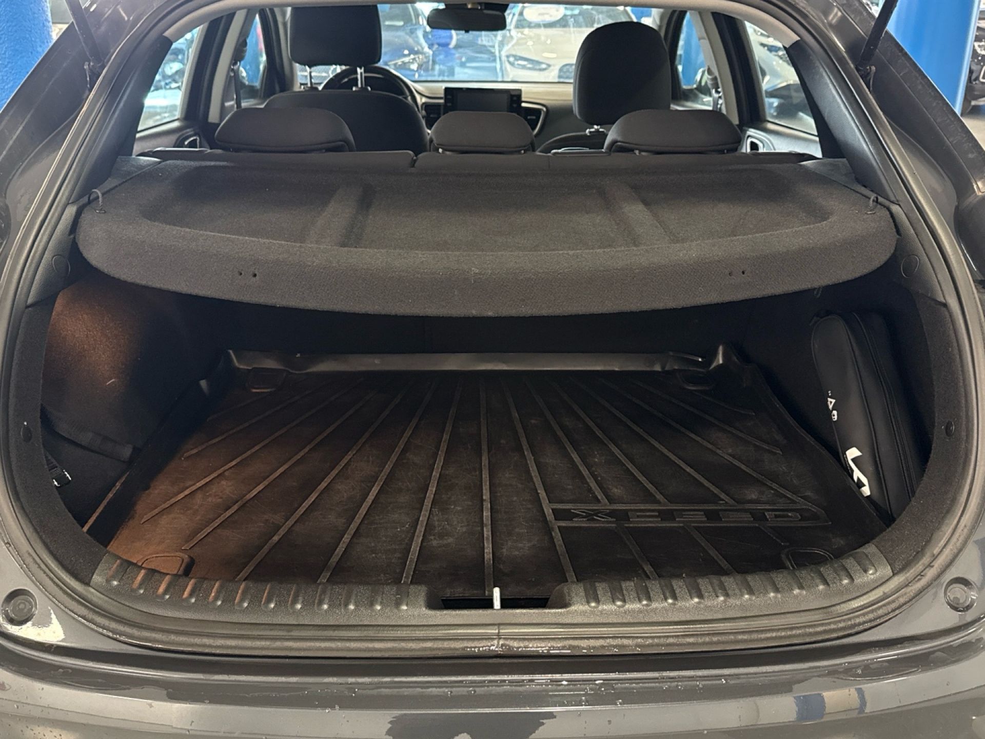 Kia XCeed - 11