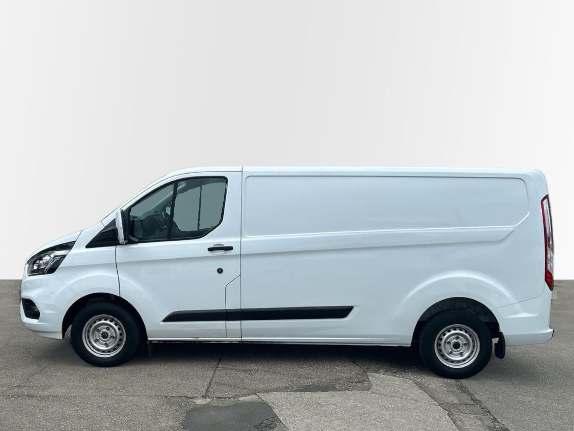 Ford Tourneo Custom - 4