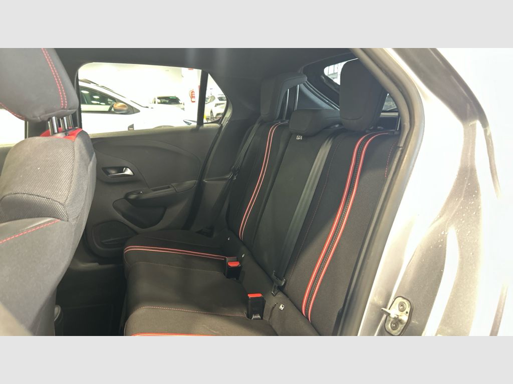 Opel Corsa - 12