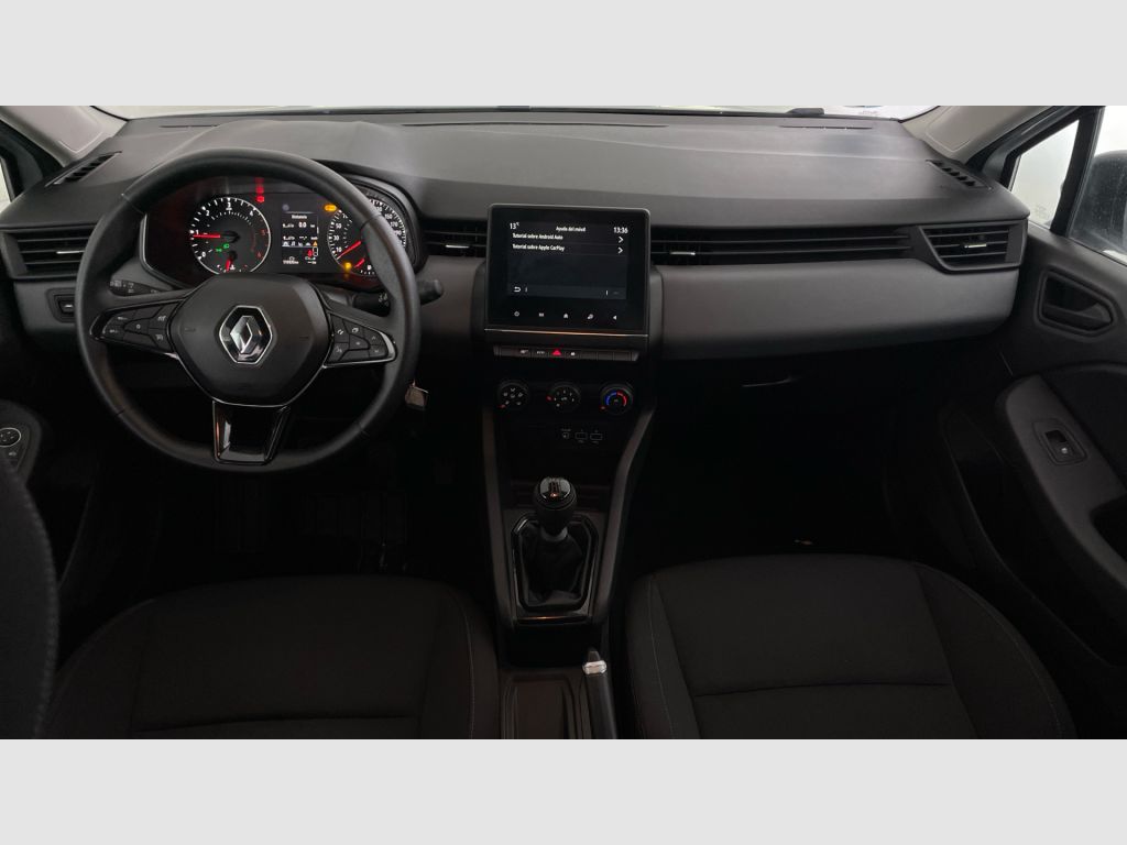 Renault Clio - 11
