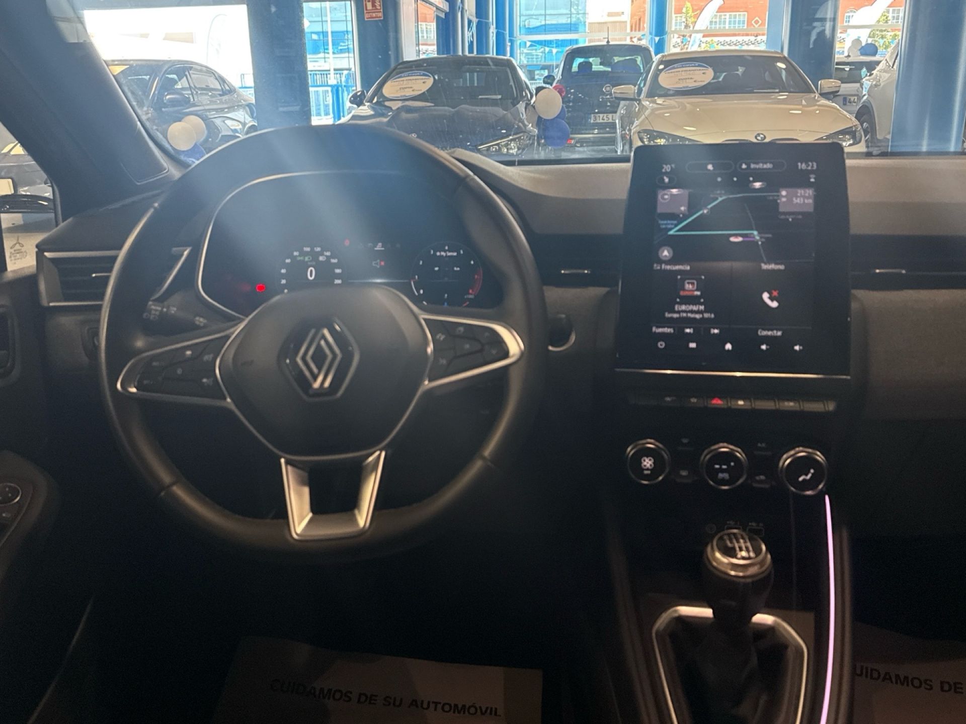 Renault Clio - 10
