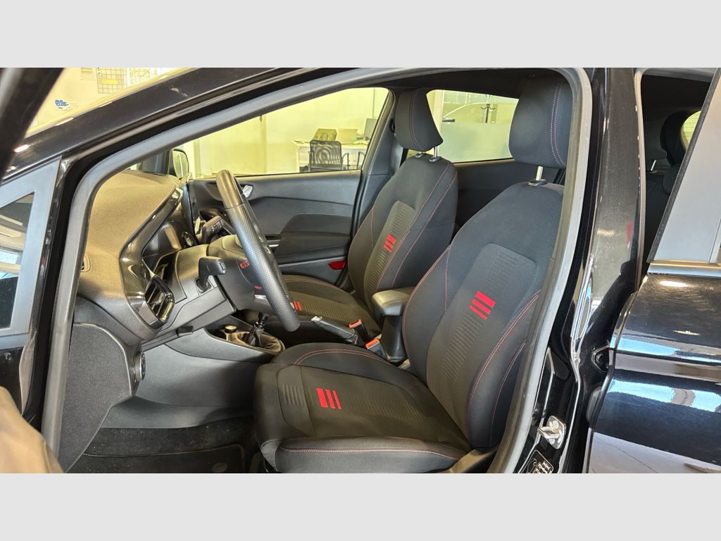 Ford Fiesta - 11