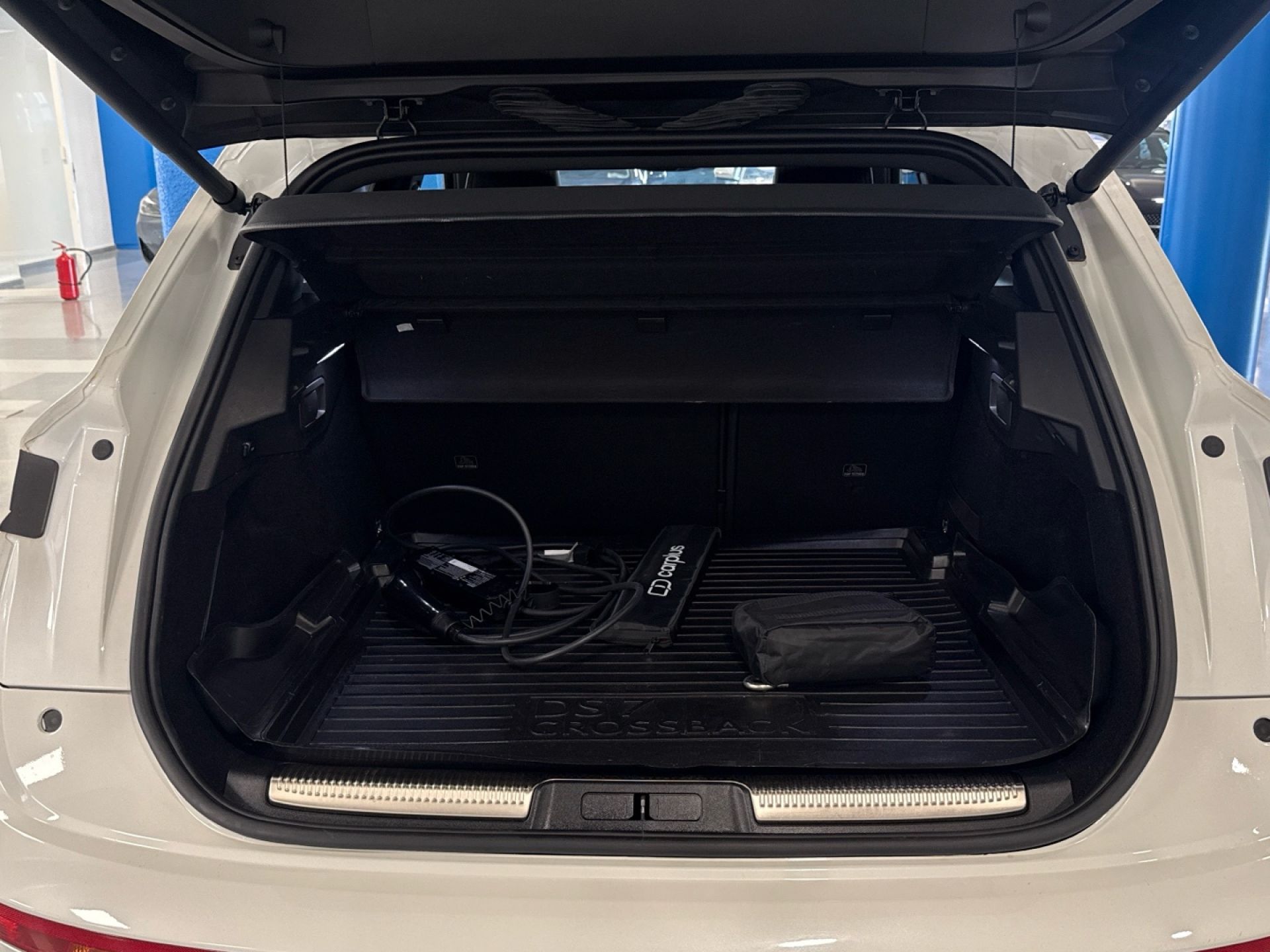 DS DS 7 Crossback E-Tense - 11
