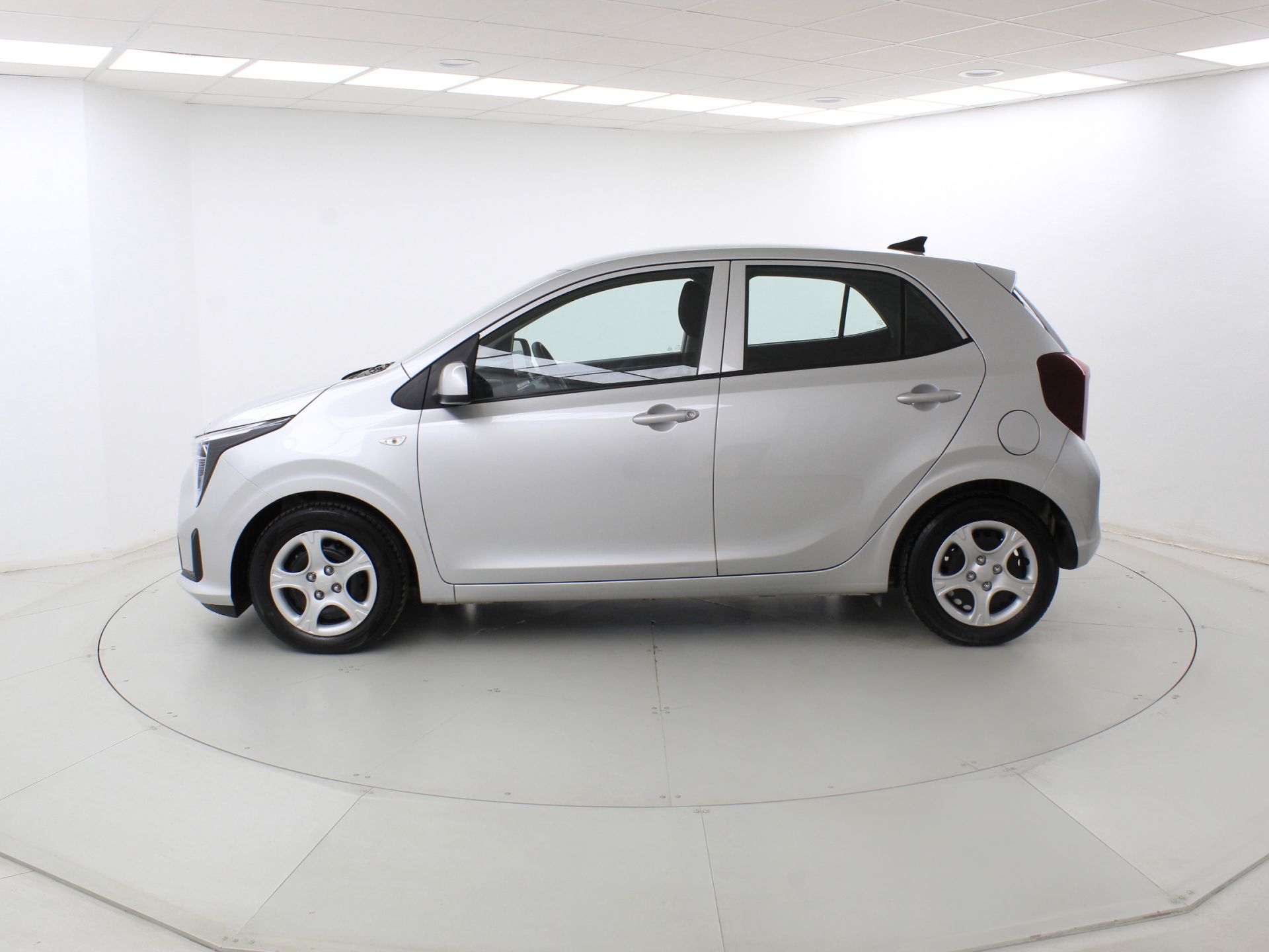 Kia Picanto - 3