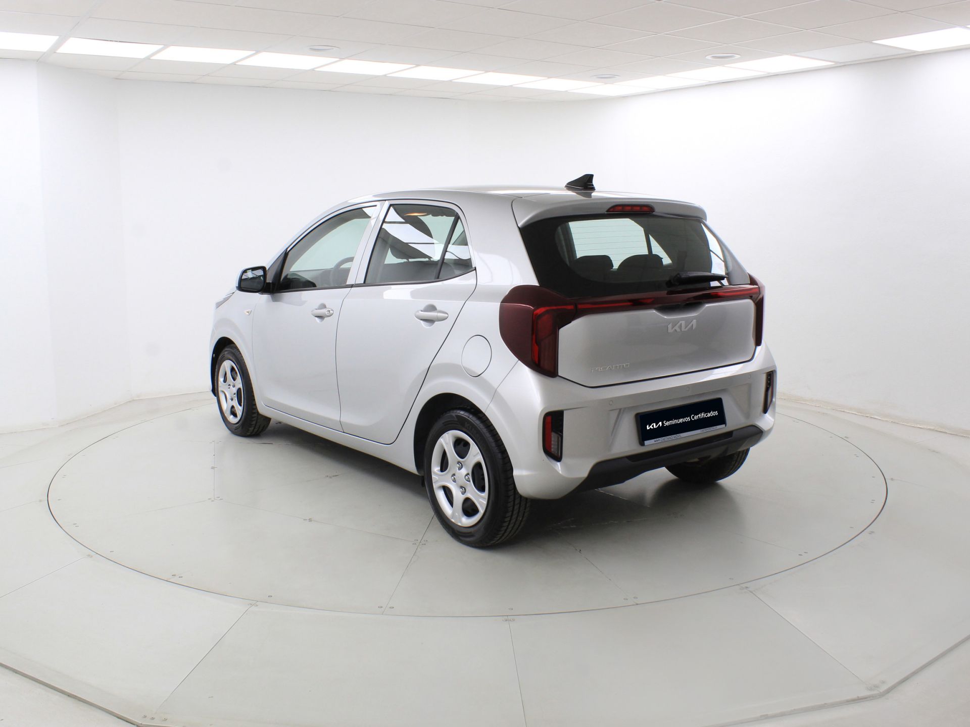 Kia Picanto - 4