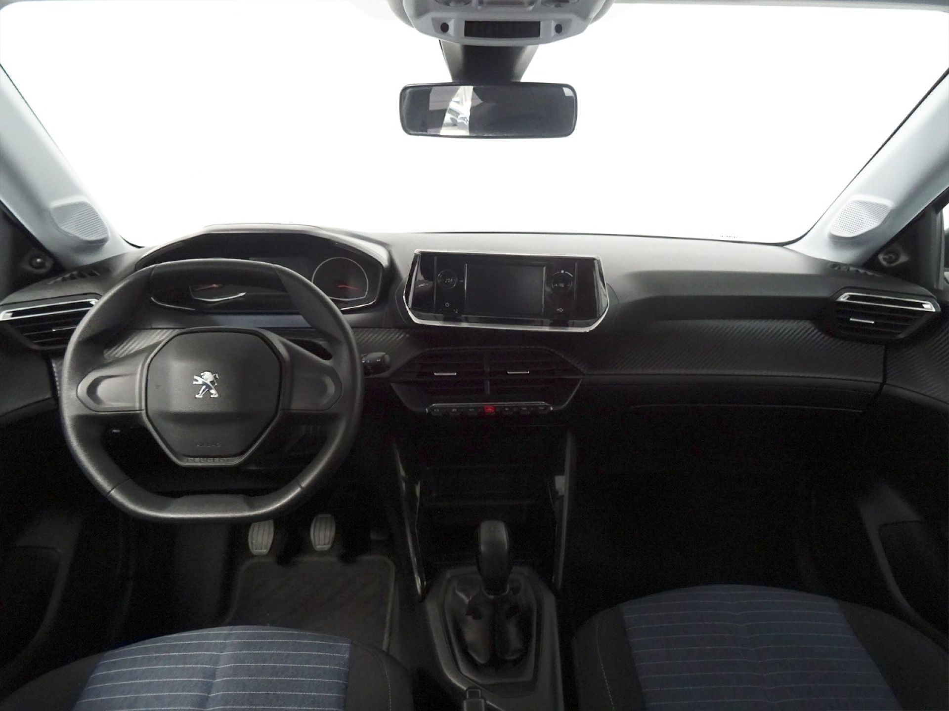 Peugeot 208 - 11
