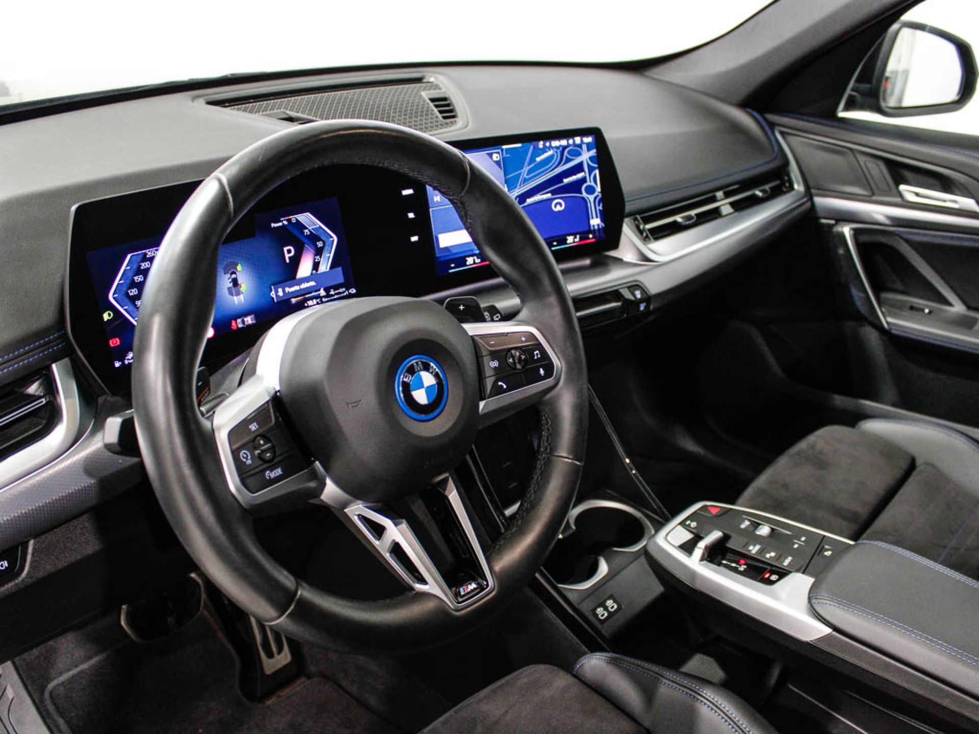 BMW X1 - 11