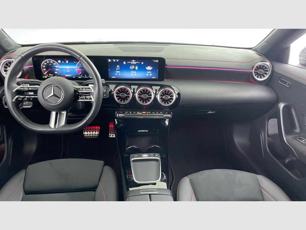 Mercedes-Benz CLA - 10