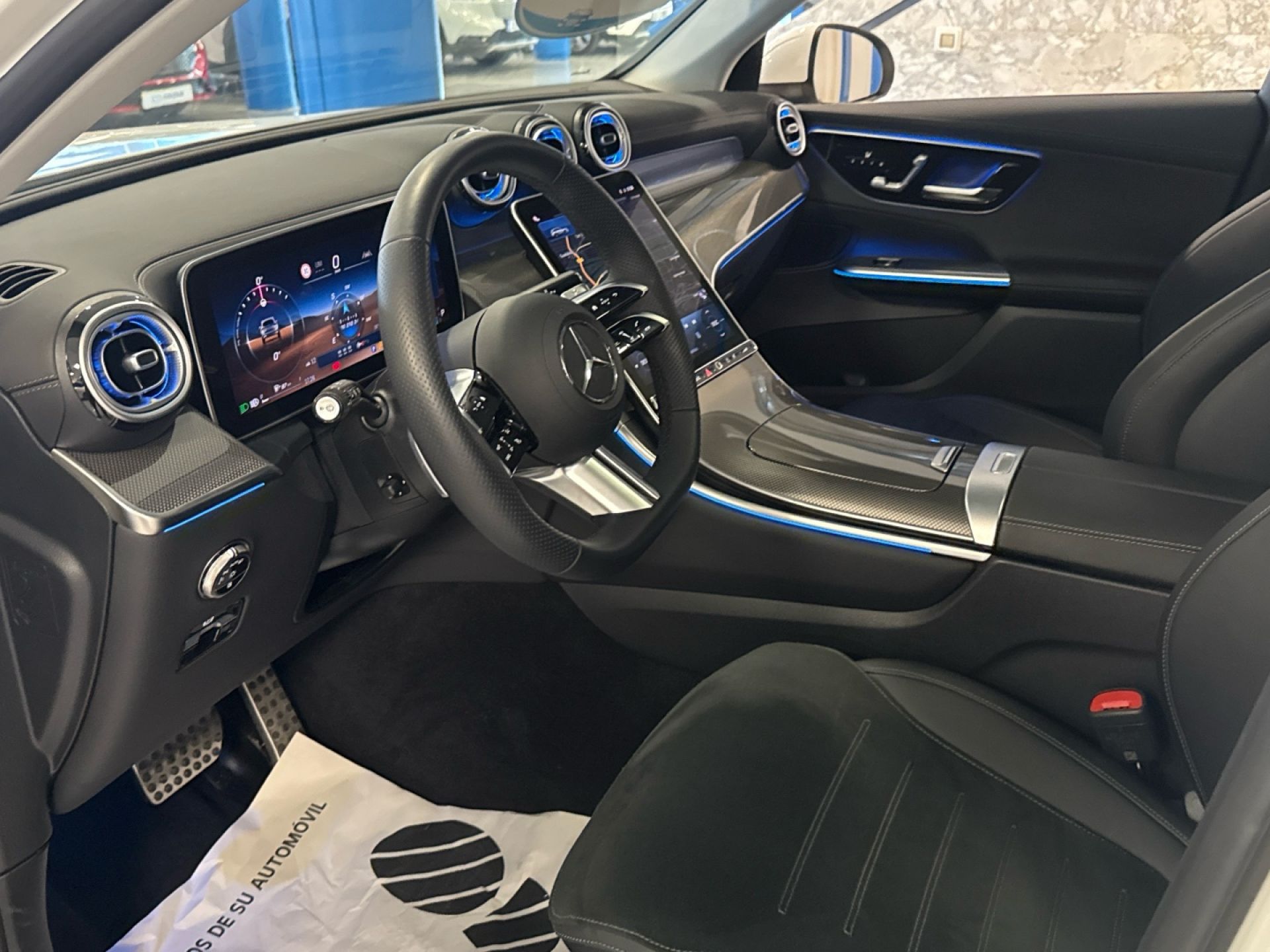 Mercedes-Benz GLC - 10