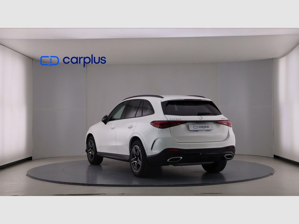 Mercedes-Benz GLC - 7