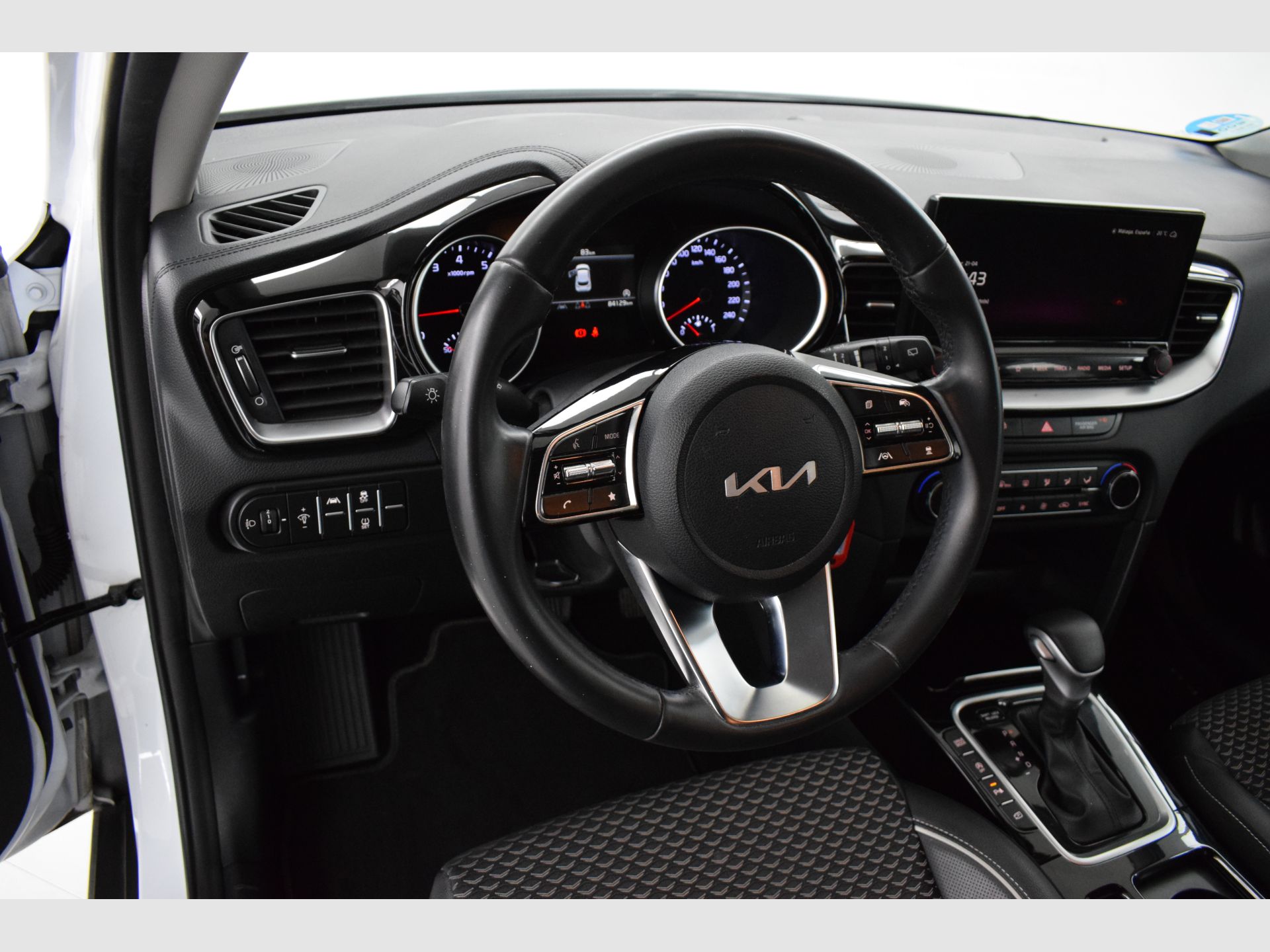 Kia XCeed - 9