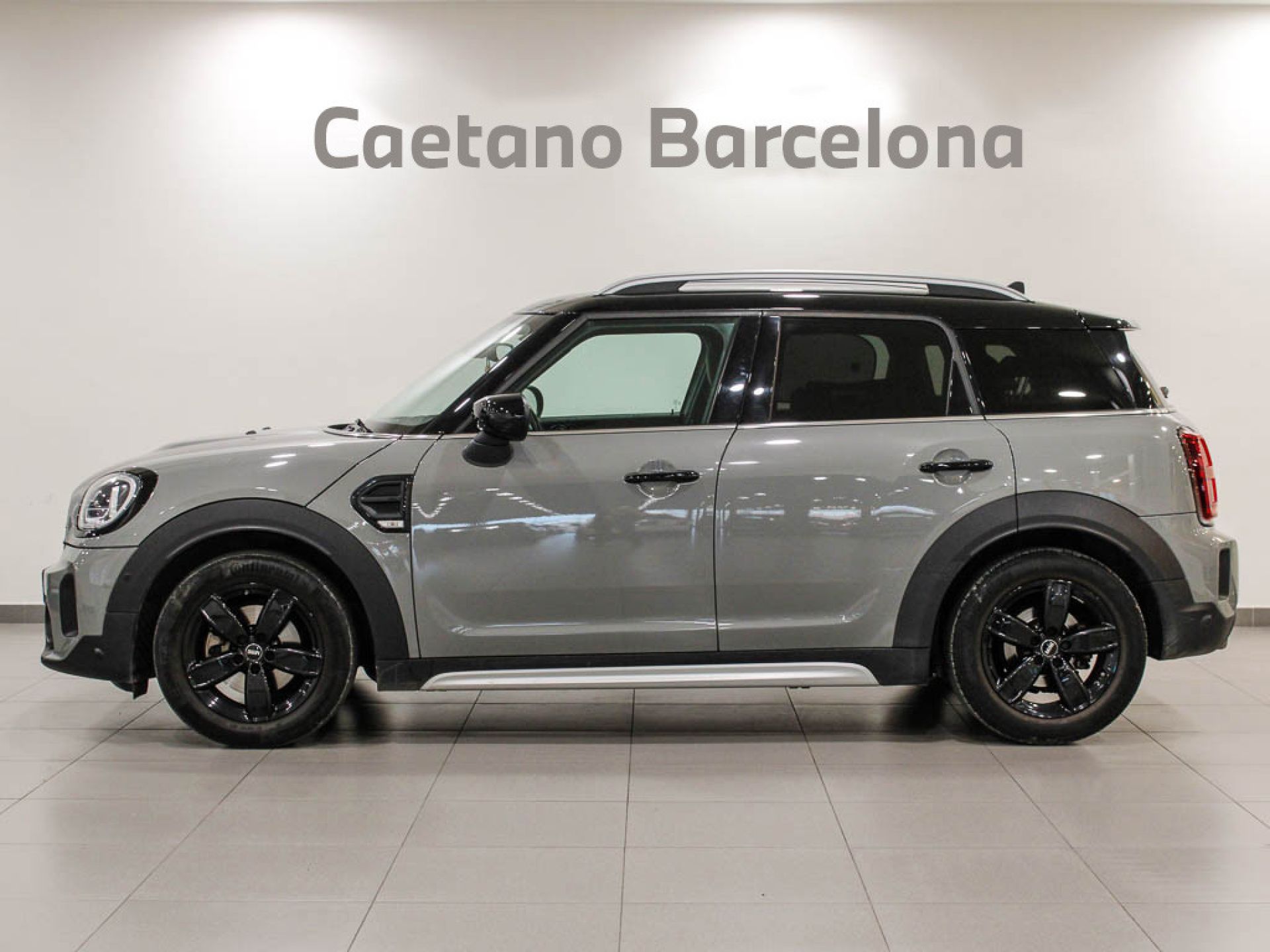 Mini Countryman - 3