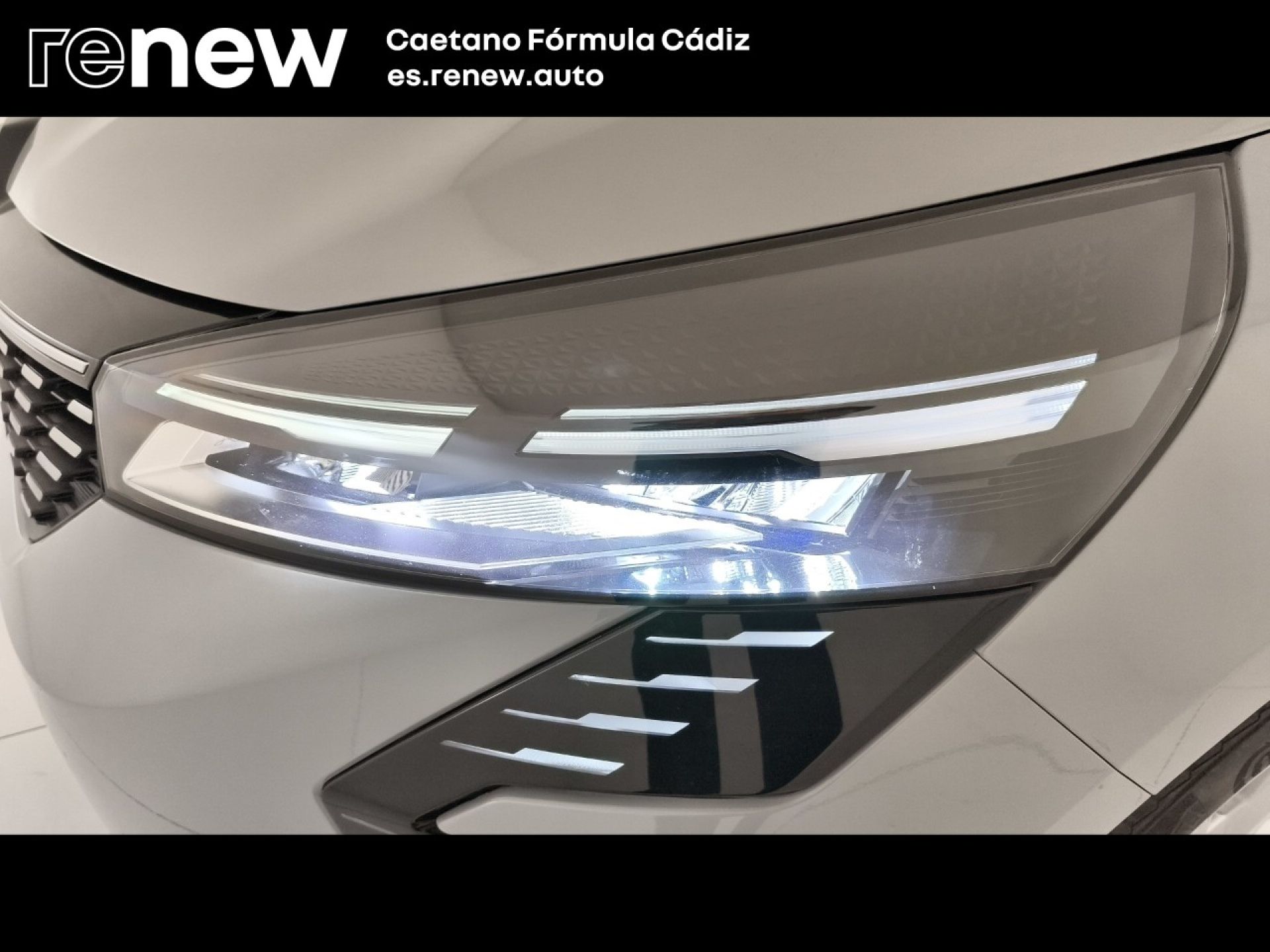 Renault Clio - 9