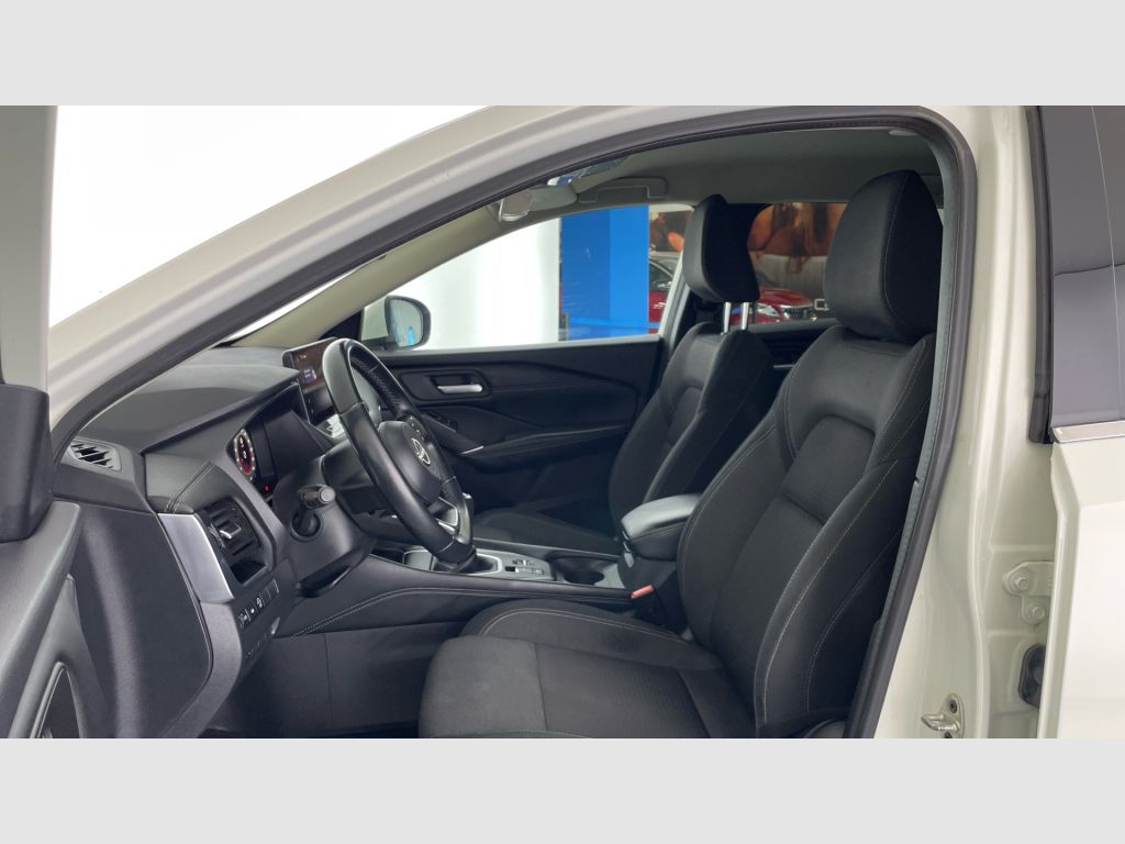 Nissan Qashqai - 11