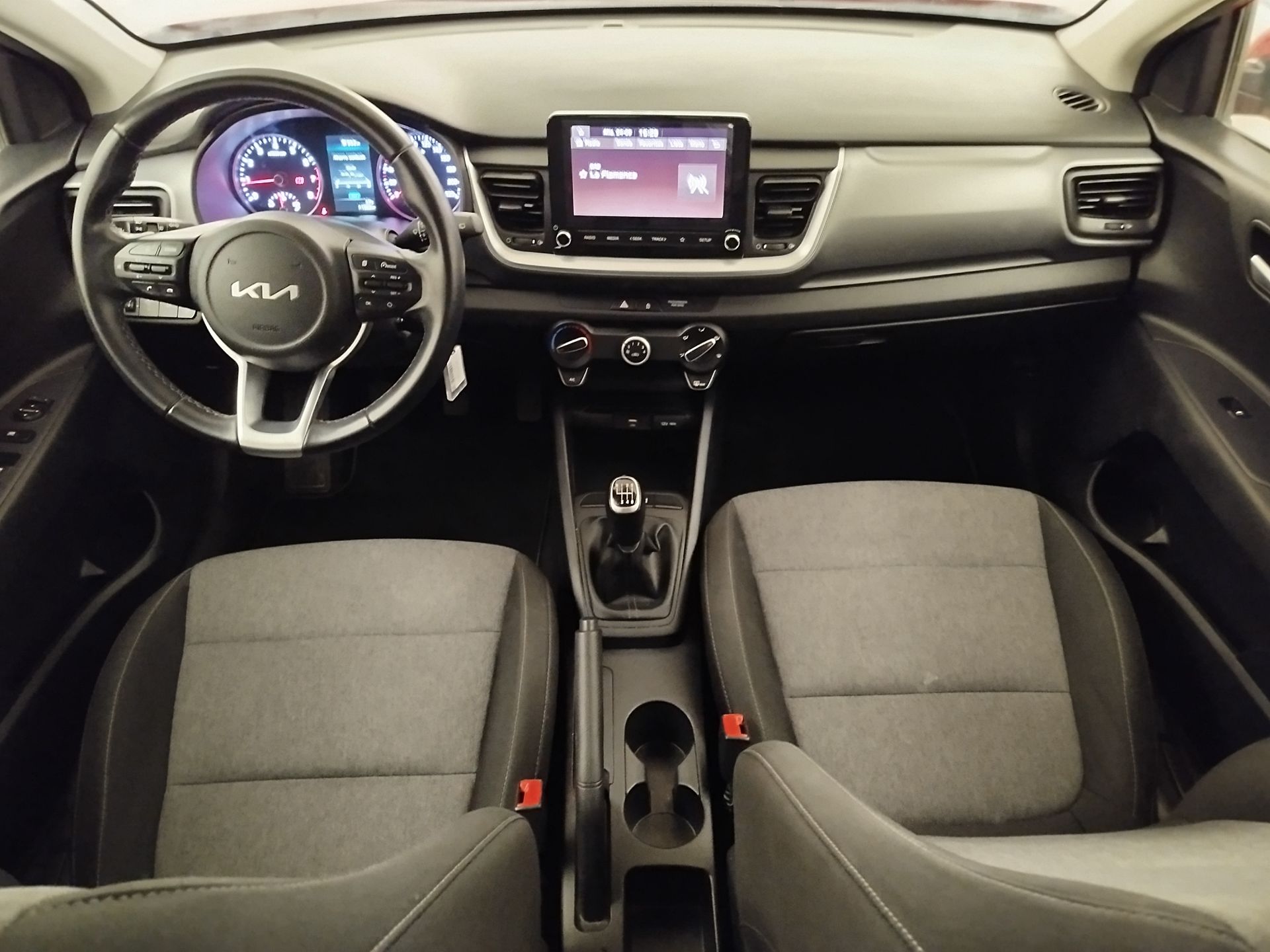 Kia Stonic - 9