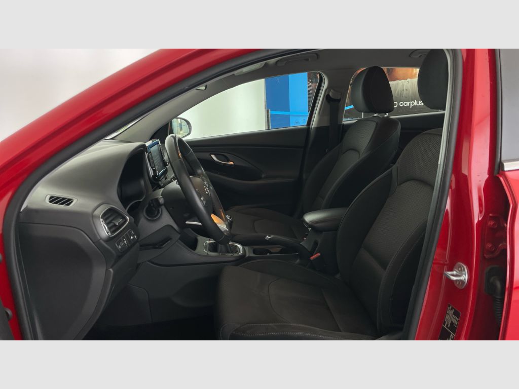Hyundai i30 - 12