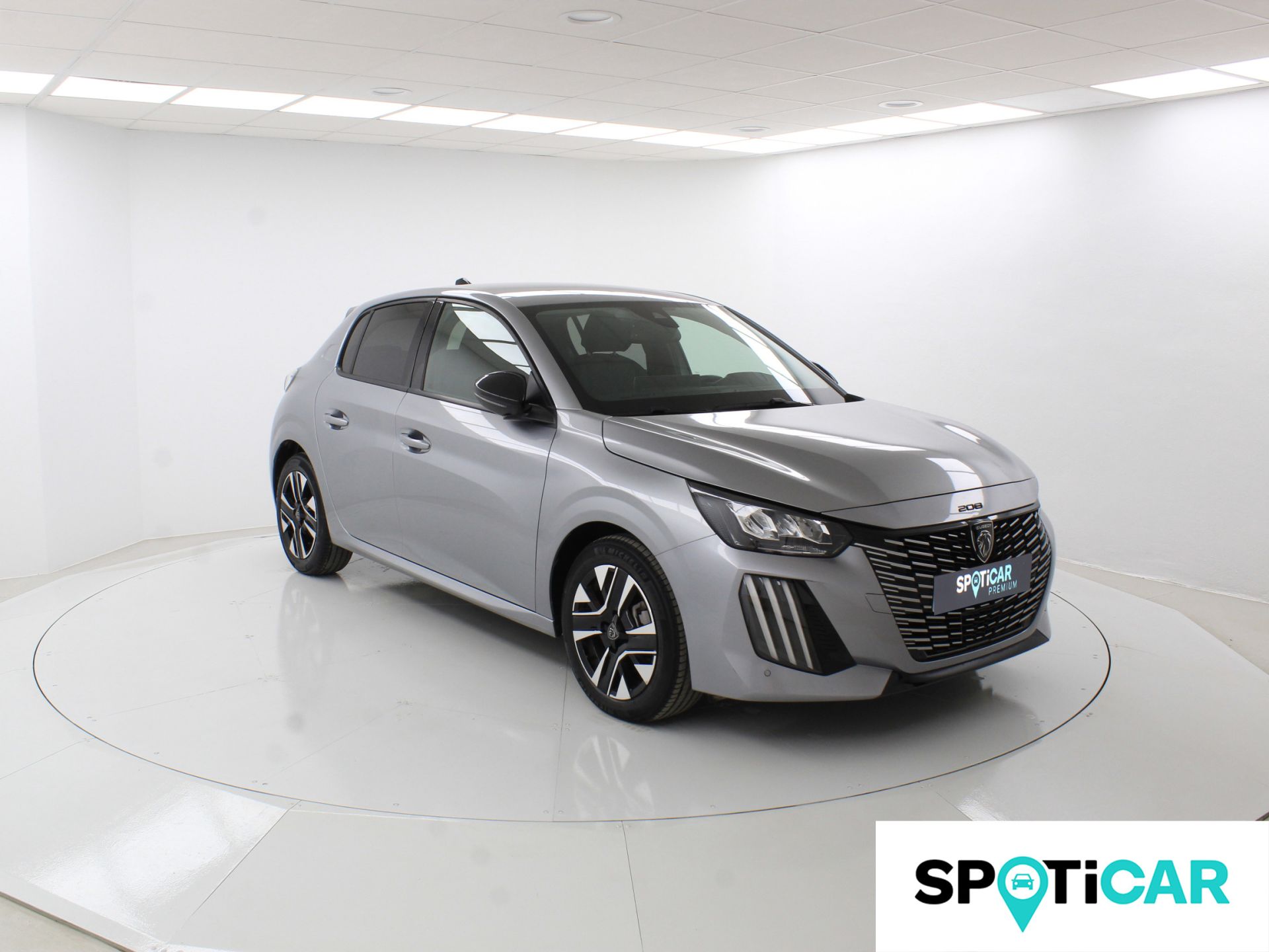 Peugeot 208 - 4