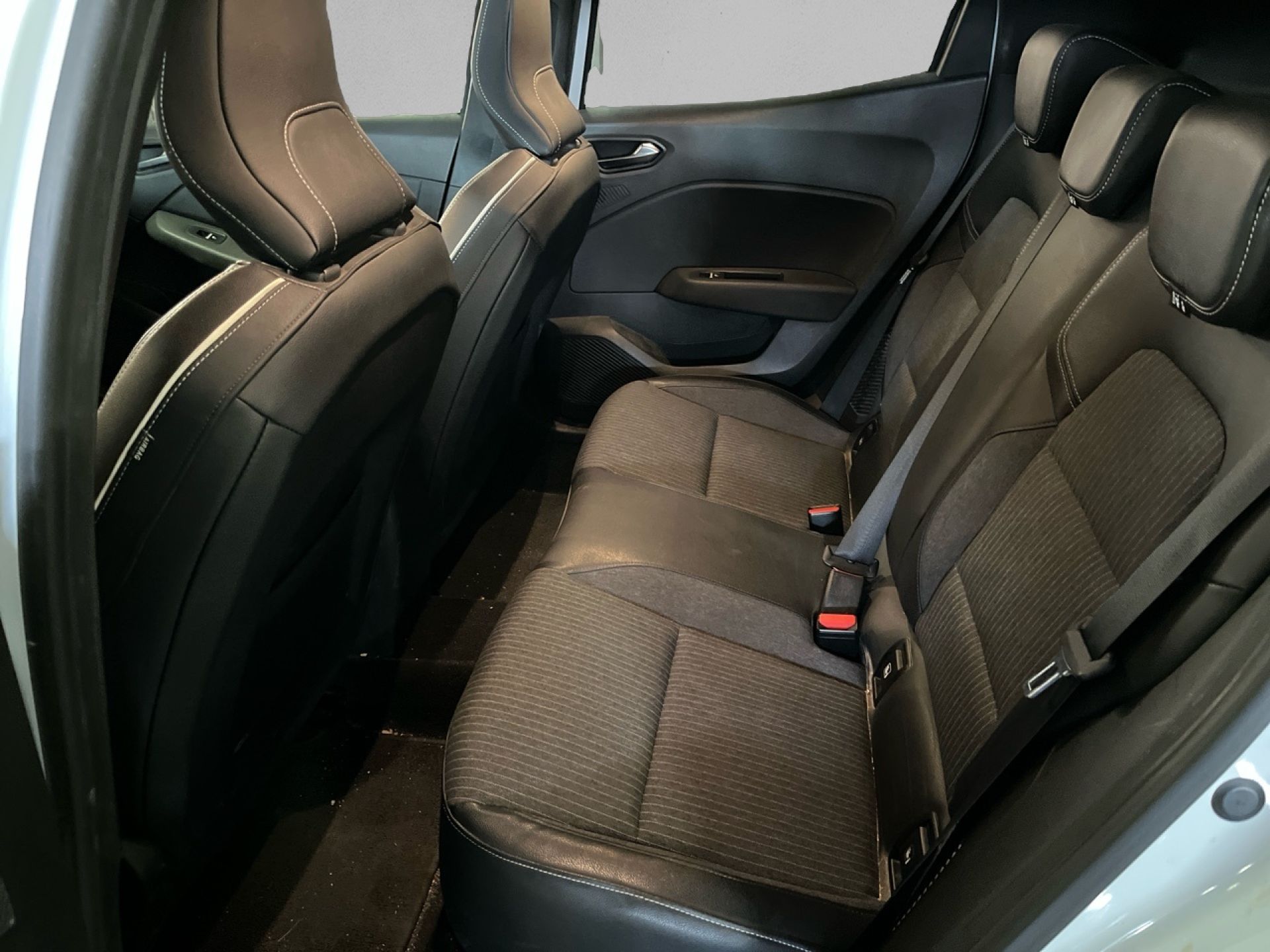 Renault Clio - 12