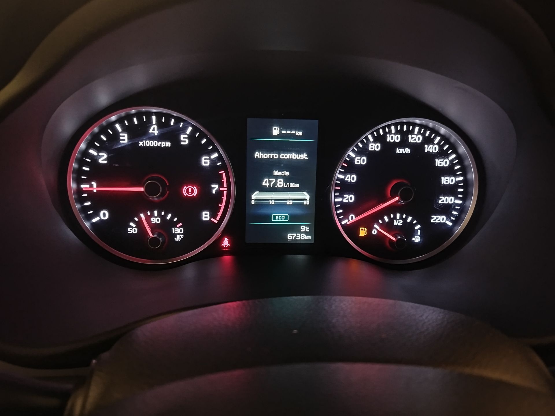 Kia Stonic - 5