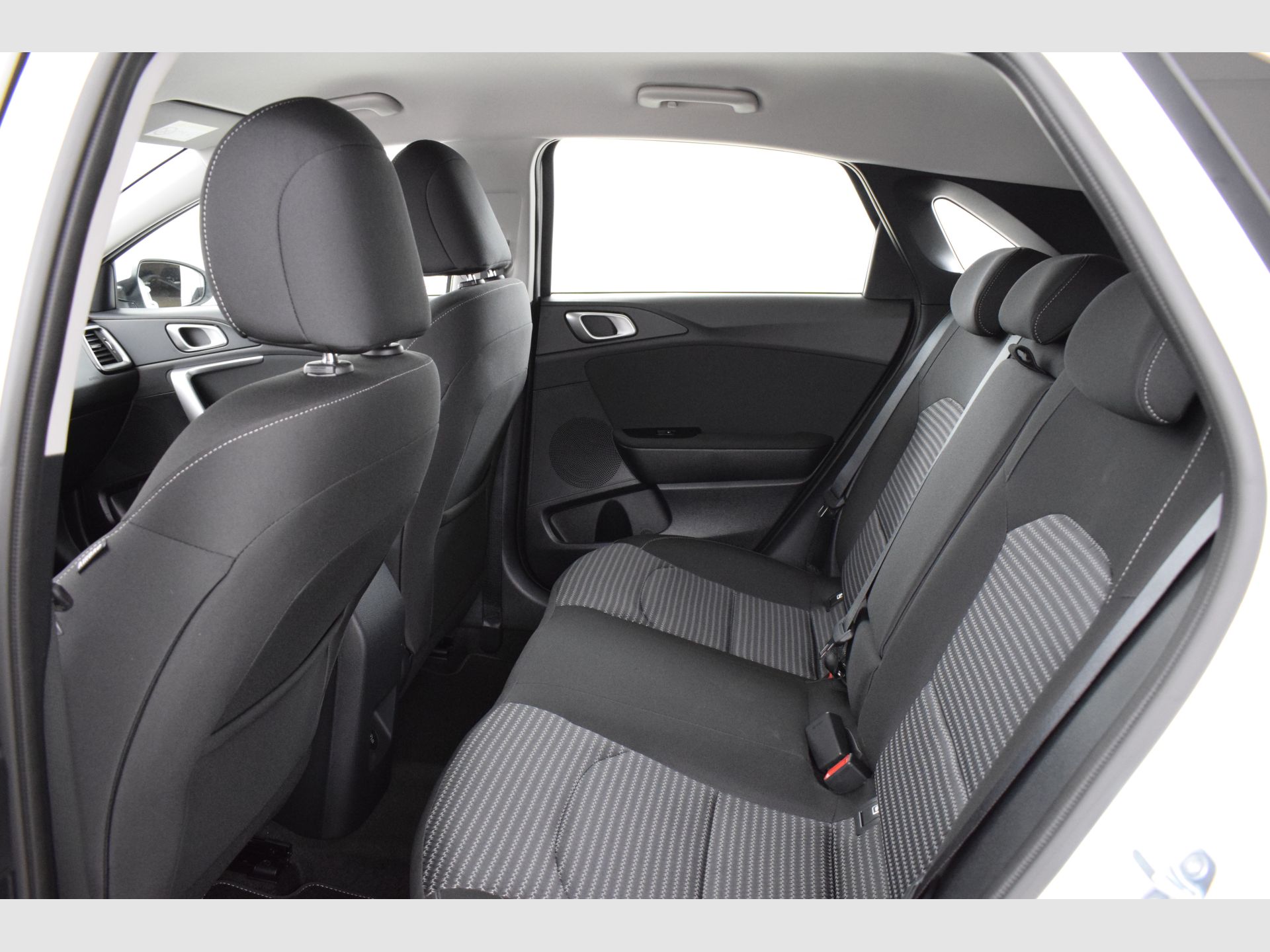 Kia Ceed - 3