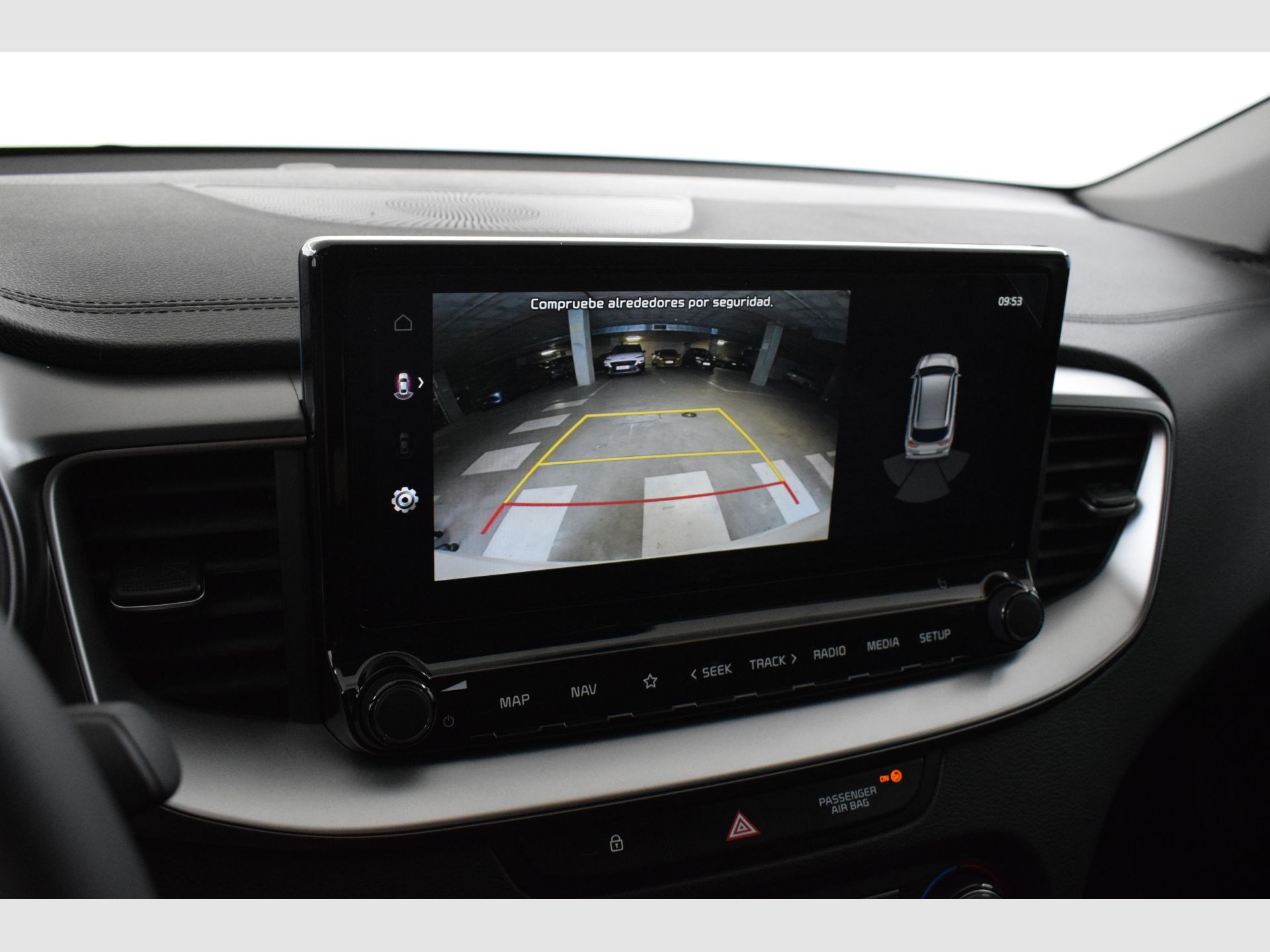 Kia Ceed - 7