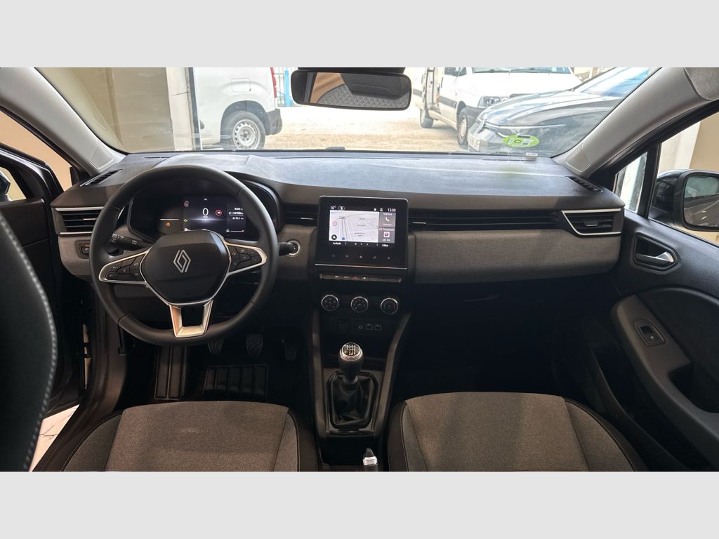 Renault Clio - 10
