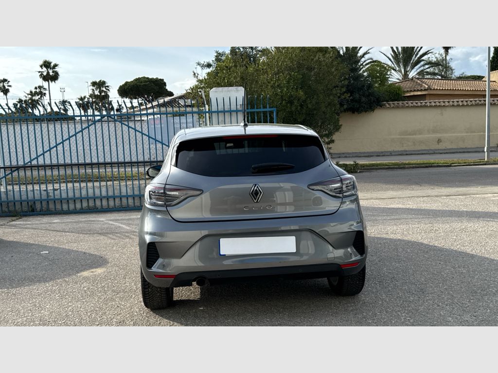 Renault Clio - 6