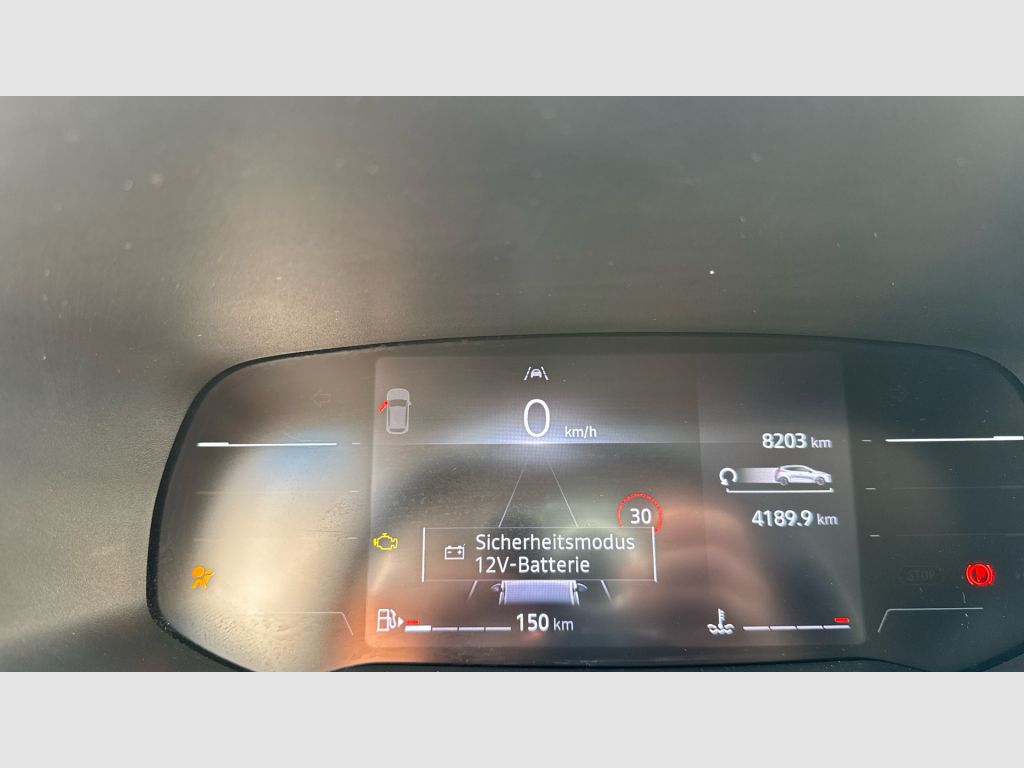 Renault Clio - 9