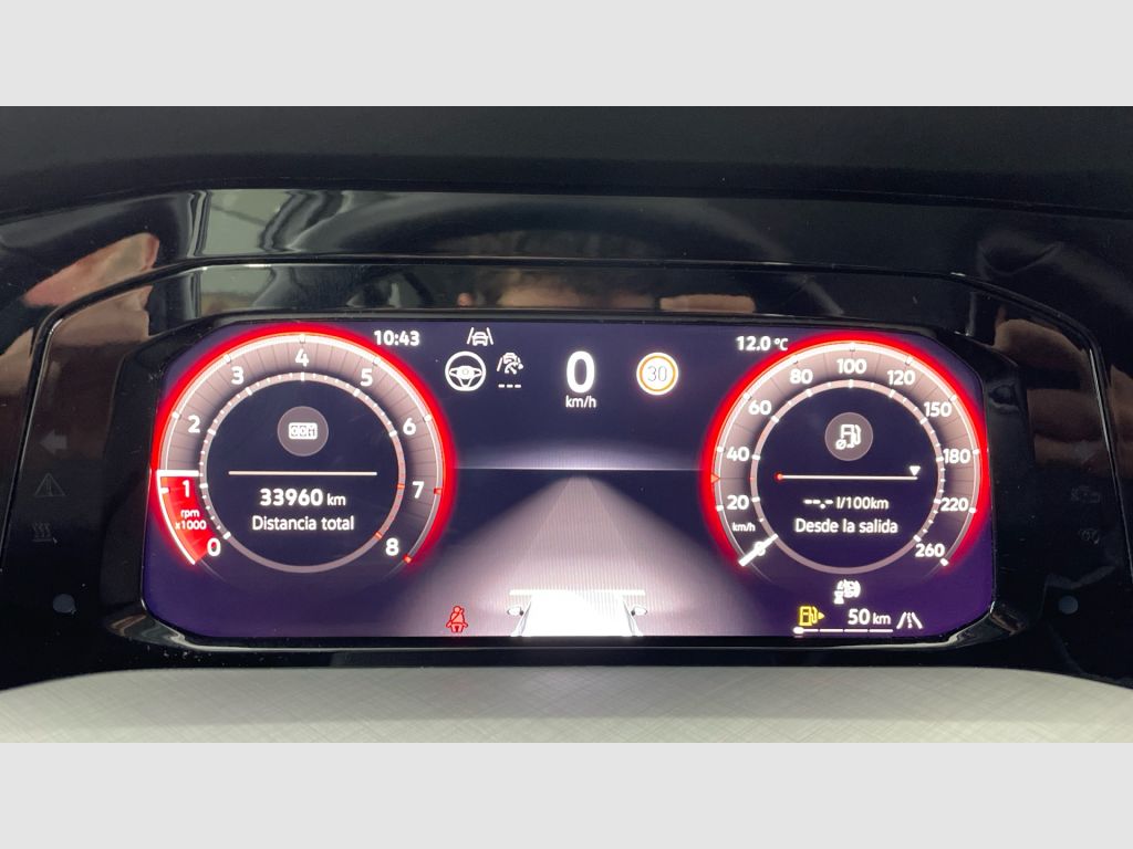 Volkswagen Golf - 10