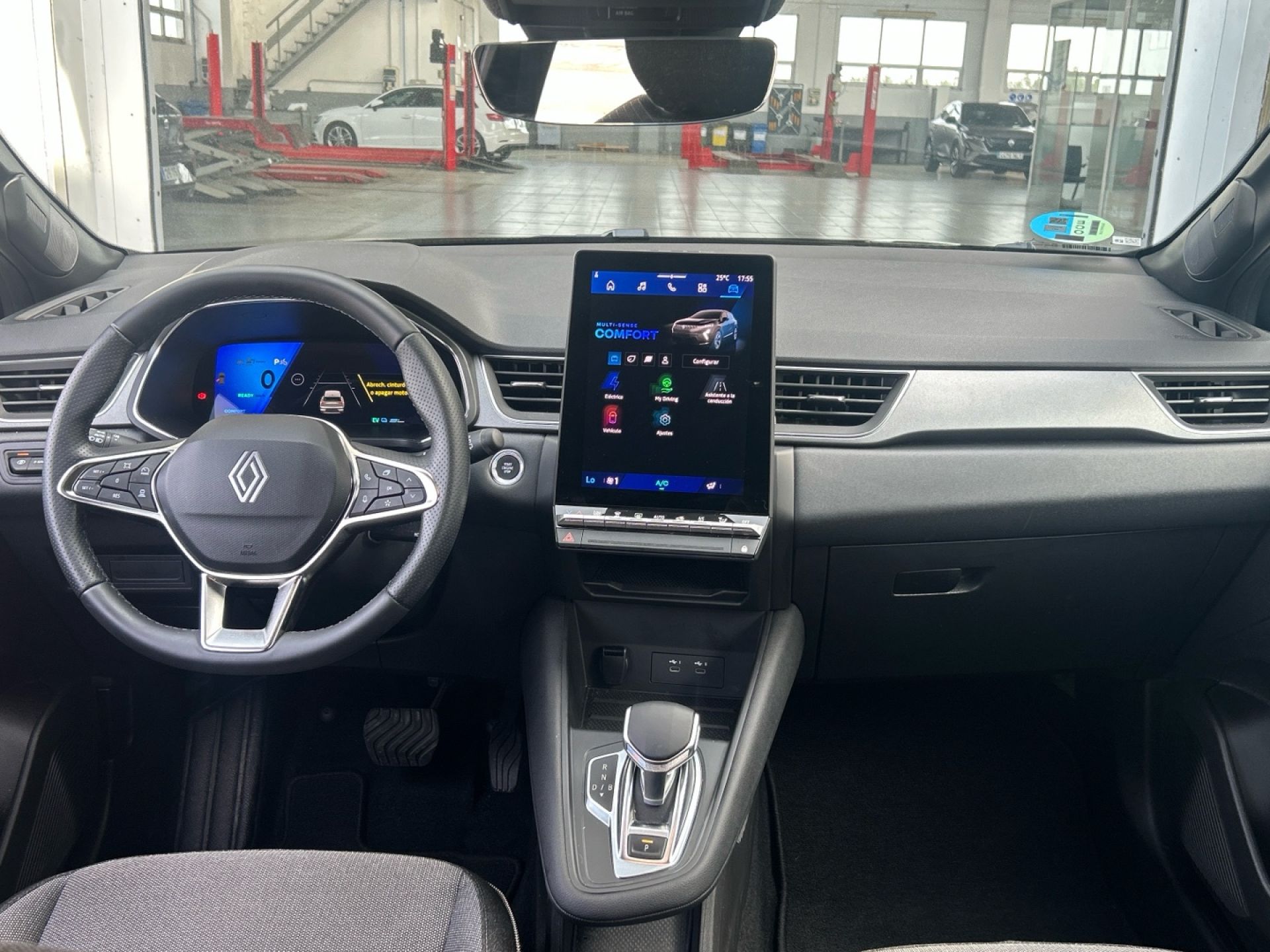 Renault Symbioz - 10