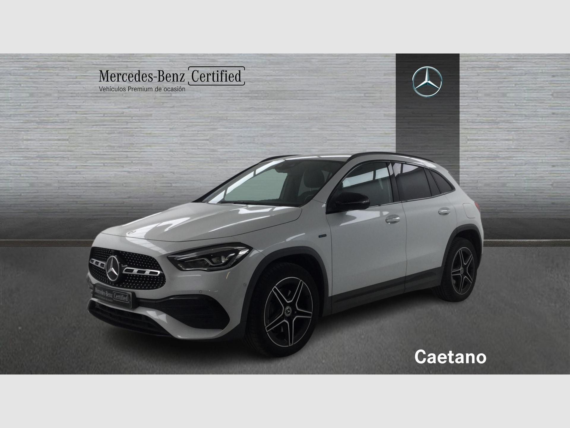 Mercedes-Benz GLA - 2