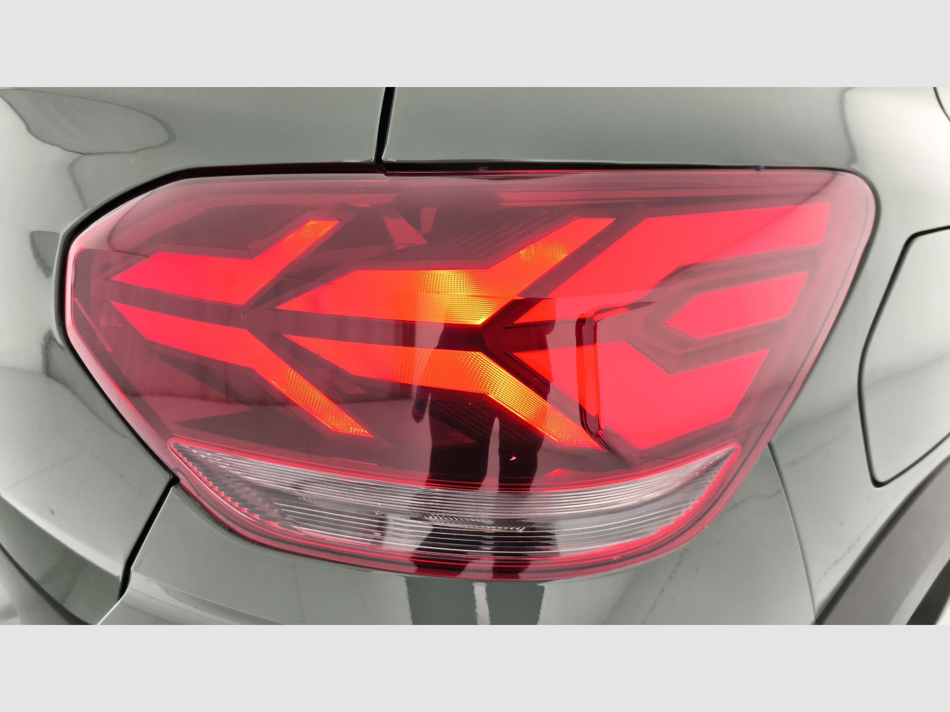 Dacia Sandero - 8