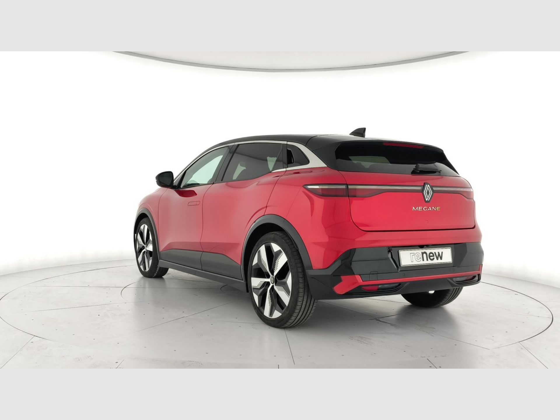 Renault Megane E-Tech - 4