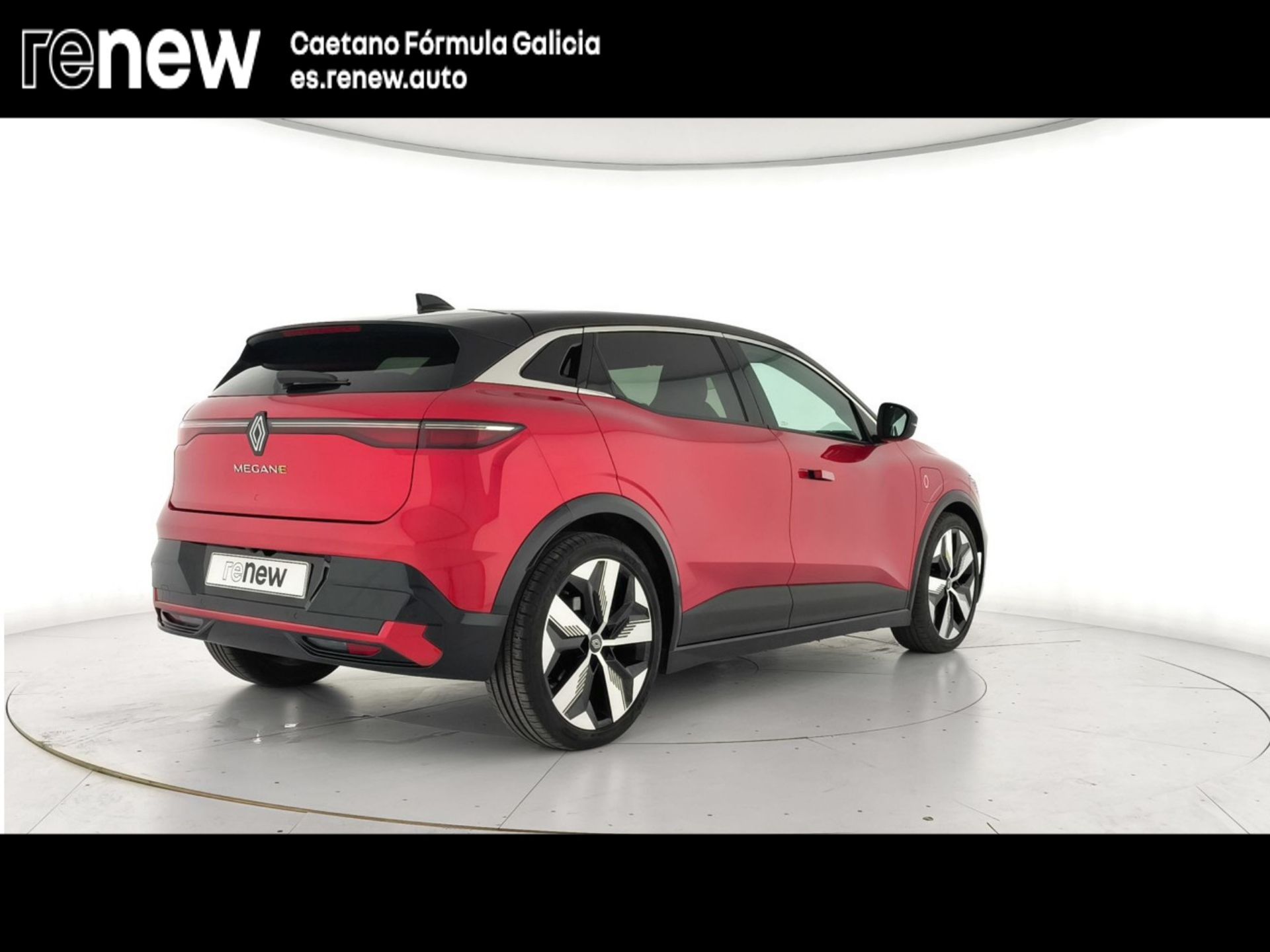 Renault Megane E-Tech - 2
