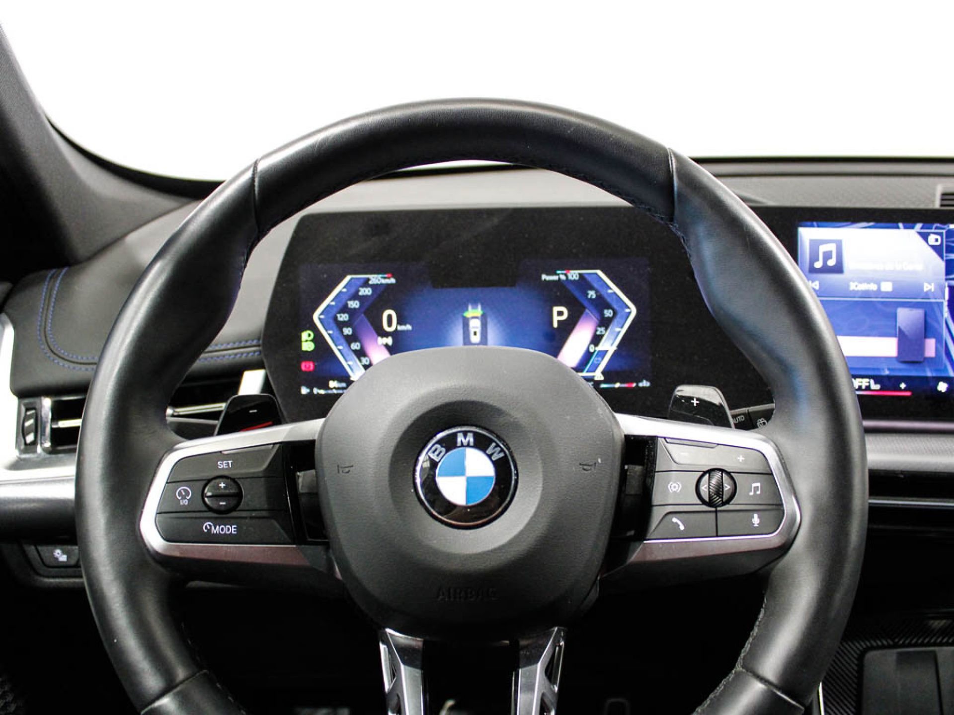 BMW X1 - 12