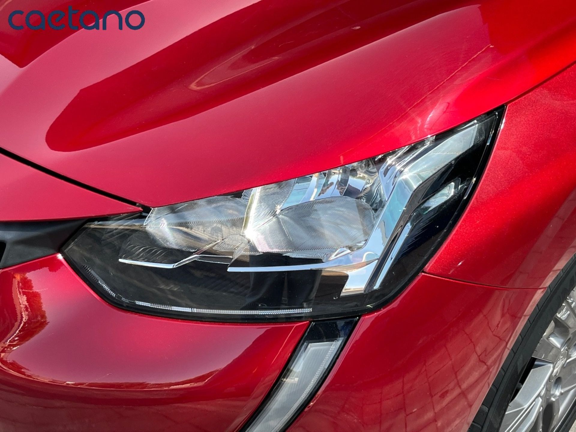 Peugeot 208 - 9