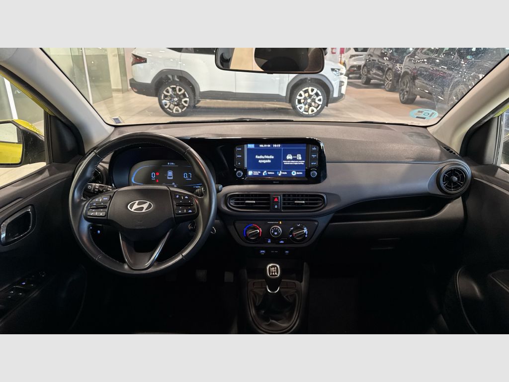 Hyundai i10 - 10